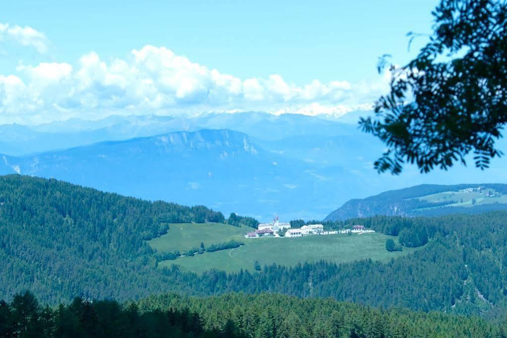 Hotel Peter Petersberg Exteriér fotografie